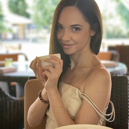 Полина